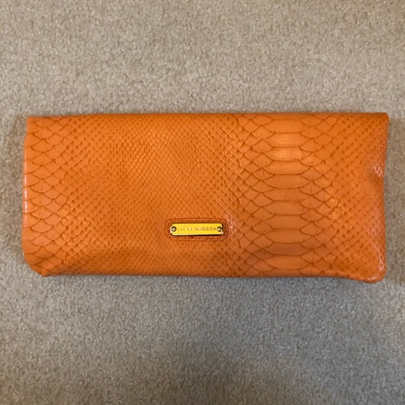 Steve Madden Clutch - Picture 1 of 15
